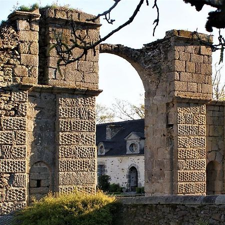 Bed and Breakfast Chateau De La Chasse-Guerre Hardanges Exterior foto