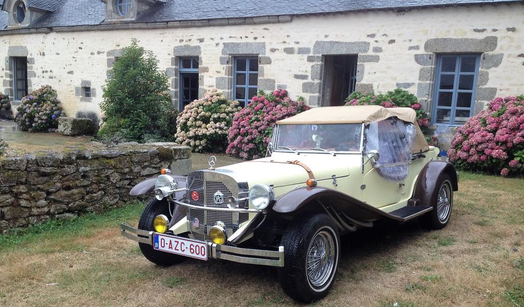 Bed and Breakfast Chateau De La Chasse-Guerre Hardanges Exterior foto