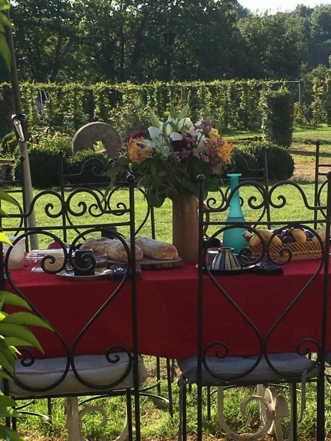 Bed and Breakfast Chateau De La Chasse-Guerre Hardanges Exterior foto